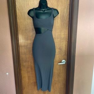 Cut out maxi
